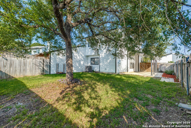 Image 25 of 25 For 11733 Spring Ridge