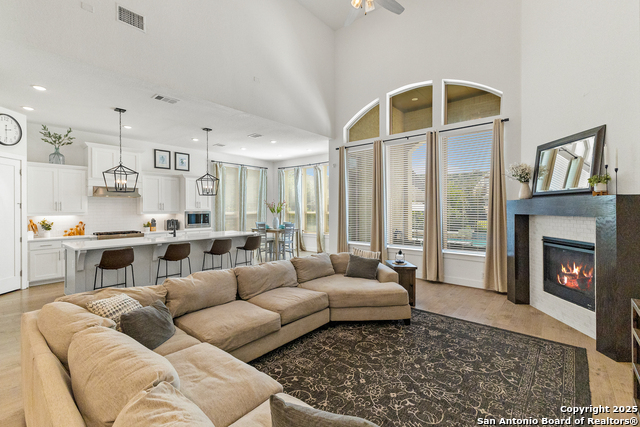 Image 11 of 27 For 7011 Cantera Manor