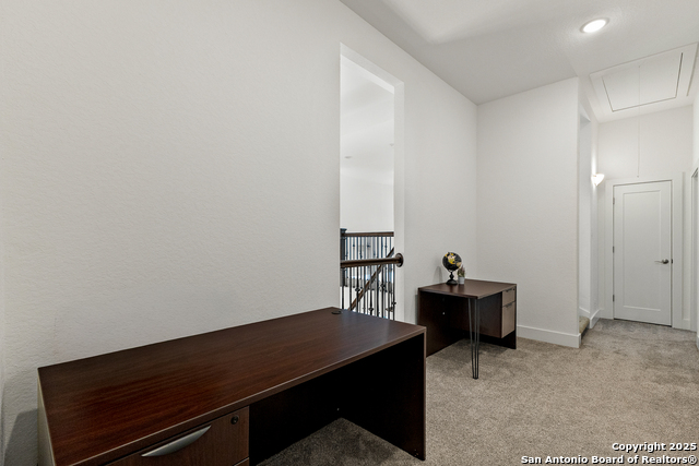 Image 20 of 27 For 7011 Cantera Manor