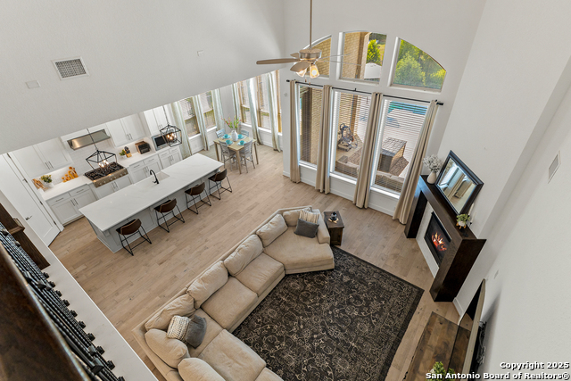 Image 21 of 27 For 7011 Cantera Manor