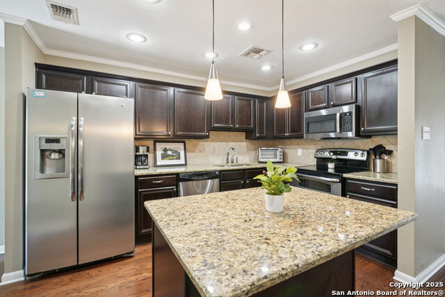 Image 13 of 27 For 100 Lorenz  1204