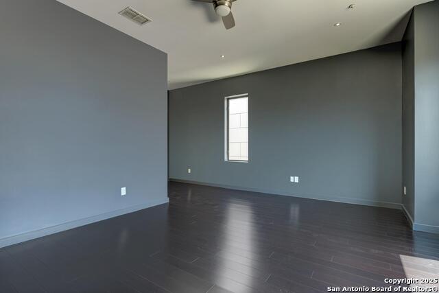 Listing photo id 18 for 117 Marcia  