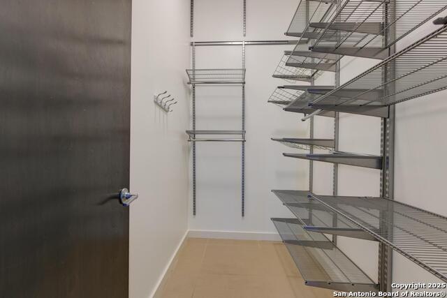 Listing photo id 26 for 117 Marcia  