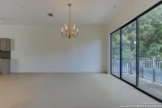 Listing photo id 3 for 117 Marcia  