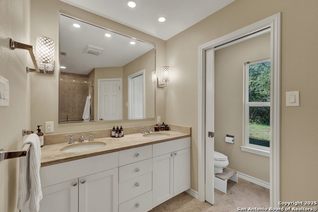 Listing photo id 31 for 830 Palomino Lane