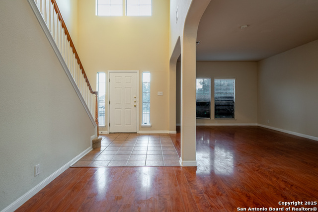 Image 10 of 49 For 9207 Larsons