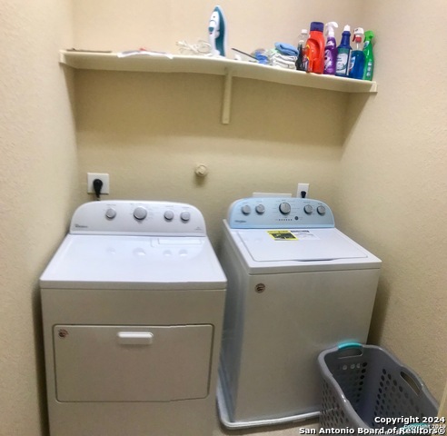 Image 21 of 29 For 8250 Cruiseship Bay  1202