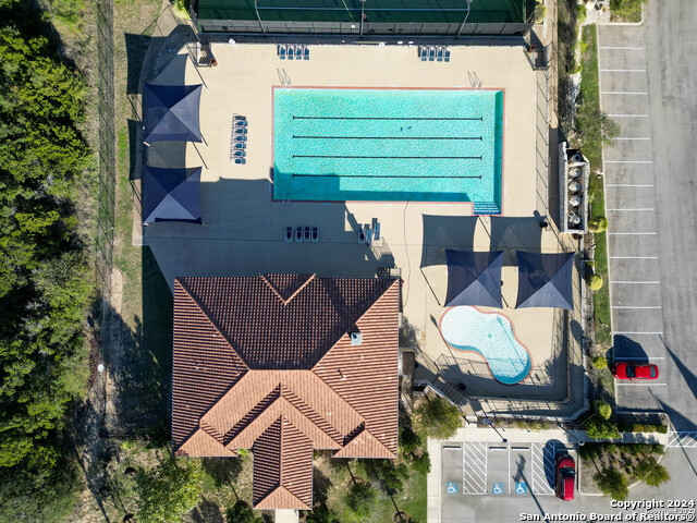 Image 24 of 29 For 8250 Cruiseship Bay  1202