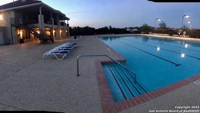 Image 26 of 29 For 8250 Cruiseship Bay  1202