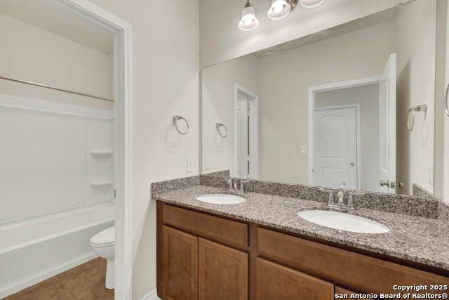 Image 34 of 48 For 12228 Jeremiah