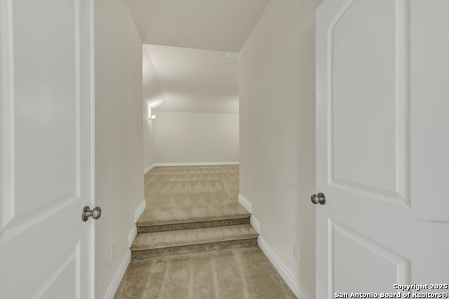 Image 35 of 48 For 12228 Jeremiah