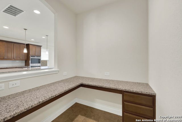 Image 6 of 48 For 12228 Jeremiah