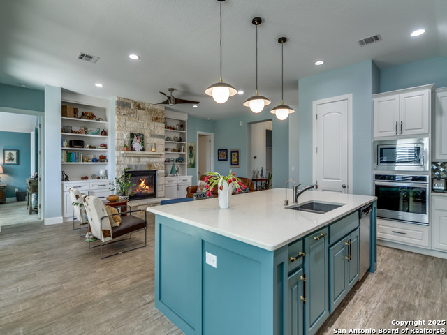 Image 11 of 31 For 102 La Cima