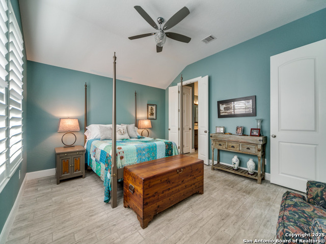 Image 14 of 31 For 102 La Cima