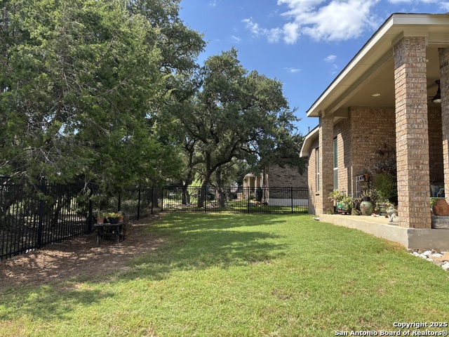 Image 25 of 31 For 102 La Cima