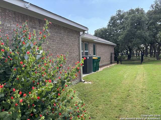 Image 26 of 31 For 102 La Cima