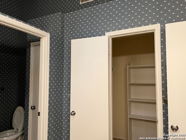 Image 12 of 25 For 13614 Stony Forest Dr