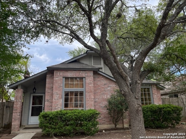 Image 17 of 25 For 13614 Stony Forest Dr