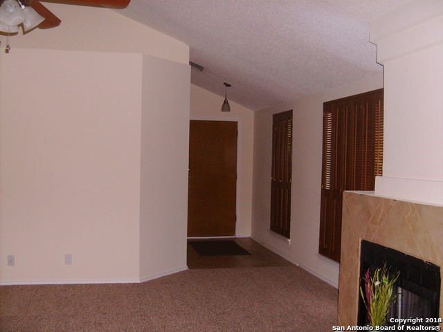 Image 4 of 25 For 13614 Stony Forest Dr