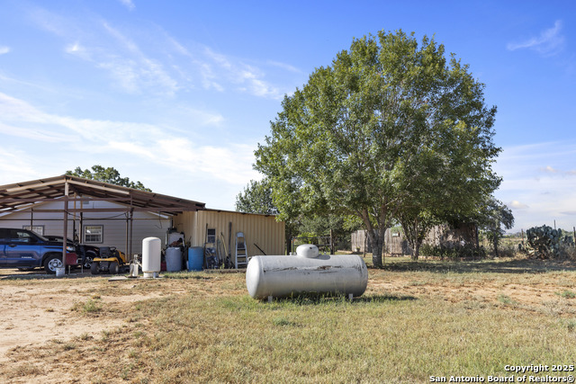 Image 12 of 25 For 944 County Road 769