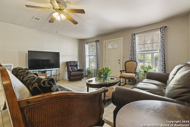 Image 13 of 25 For 944 County Road 769