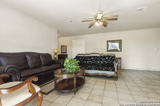 Image 15 of 25 For 944 County Road 769