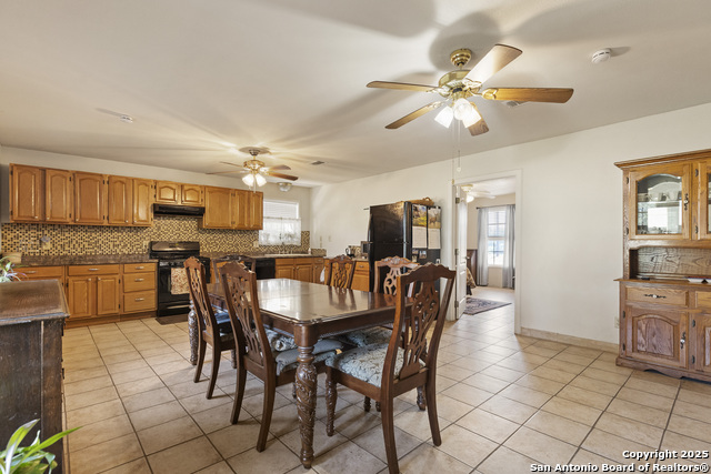 Image 16 of 25 For 944 County Road 769