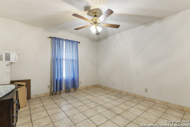 Image 21 of 25 For 944 County Road 769