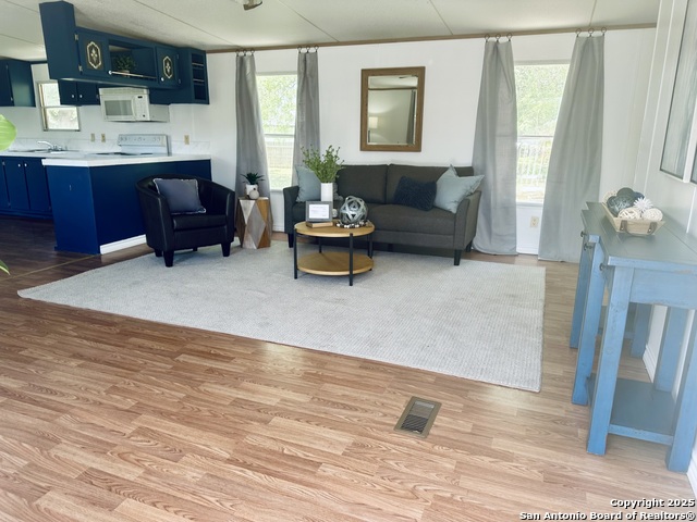 Image 26 of 45 For 9530 Cross Rdg