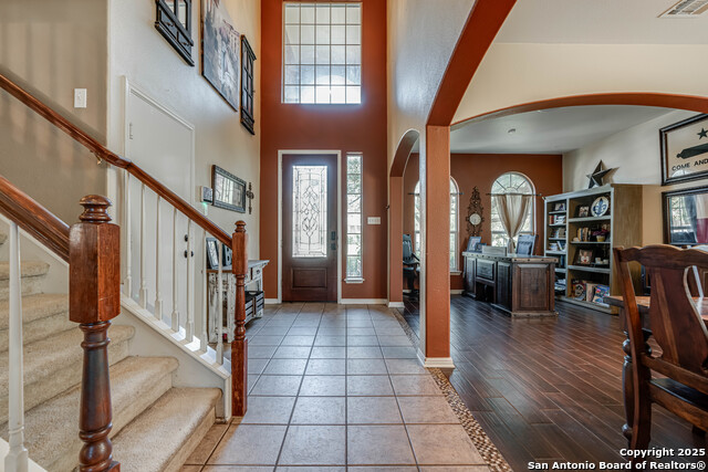 Image 15 of 36 For 3303 Cambria