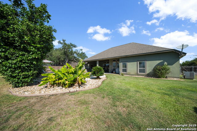 Image 33 of 34 For 1601 Clover Ridge