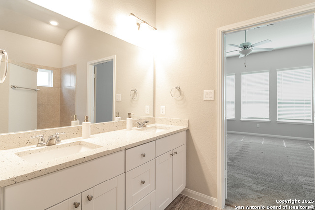 Image 12 of 29 For 8939 Trail Dust