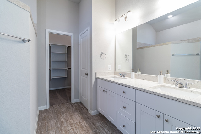 Image 13 of 29 For 8939 Trail Dust