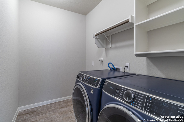 Image 18 of 29 For 8939 Trail Dust