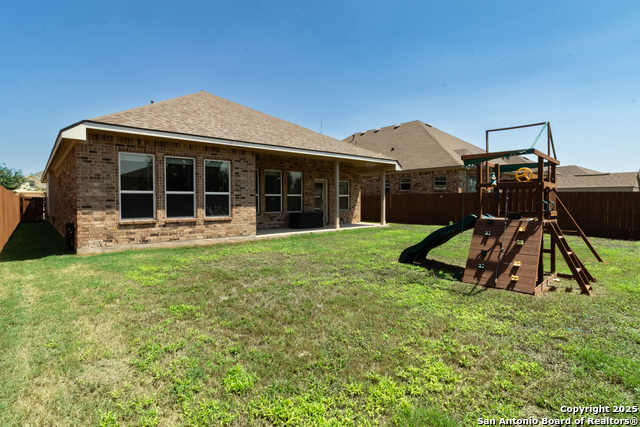 Image 26 of 29 For 8939 Trail Dust