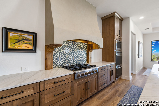 Image 10 of 46 For 673 Travis Forest