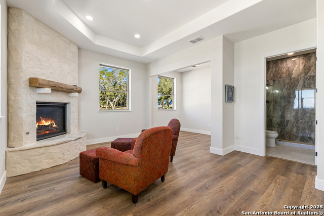 Image 30 of 46 For 673 Travis Forest