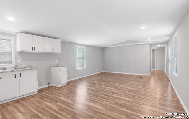 Image 6 of 23 For 385 Will Rogers