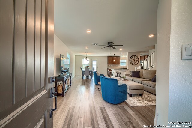 Listing photo id 2 for 6522 Cibolo Springs