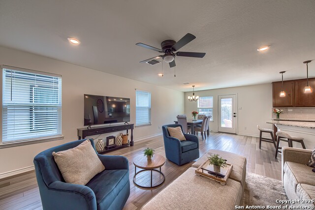 Listing photo id 6 for 6522 Cibolo Springs