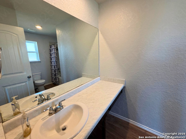 Image 15 of 17 For 5907 Kendall Cove