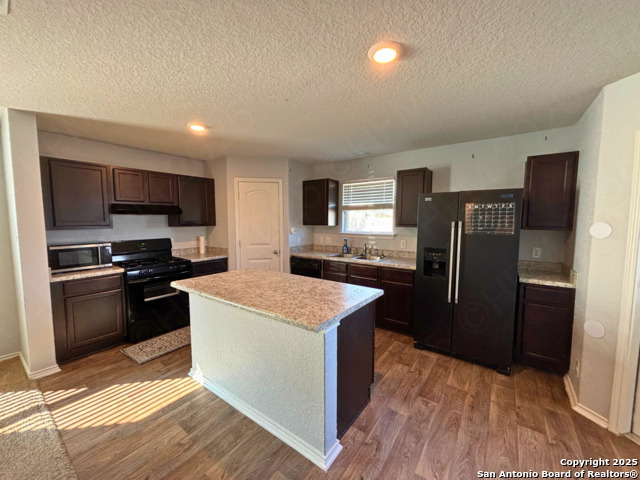 Image 6 of 17 For 5907 Kendall Cove