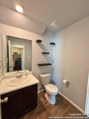 Image 7 of 17 For 5907 Kendall Cove