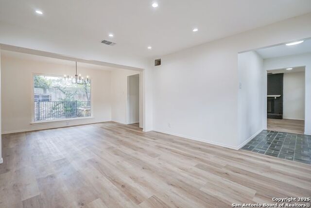 Image 14 of 35 For 1707 Searcy