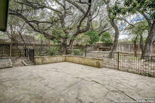 Image 28 of 35 For 1707 Searcy