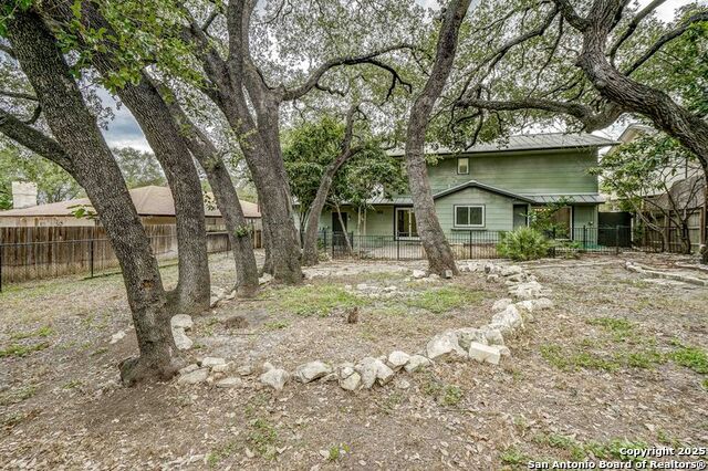 Image 33 of 35 For 1707 Searcy