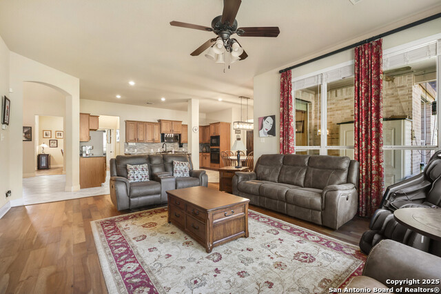 Image 10 of 43 For 12715 Falcon Ledge