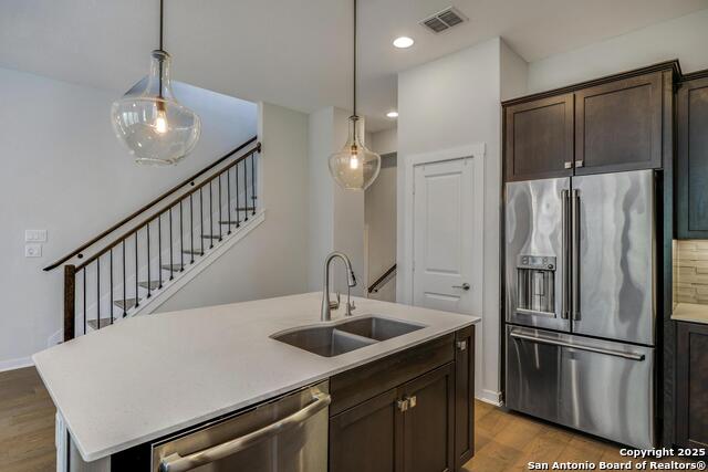 Image 16 of 37 For 430 Clay St Unit 11 N