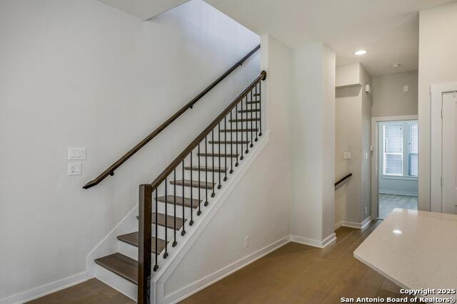 Image 21 of 37 For 430 Clay St Unit 11 N