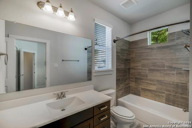 Image 8 of 37 For 430 Clay St Unit 11 N